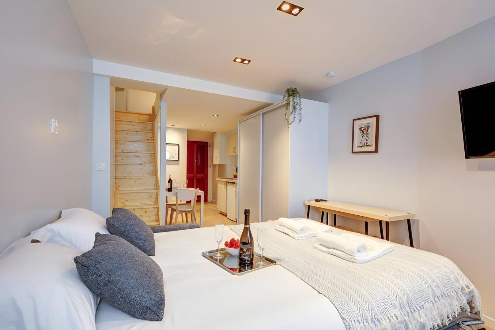 Bluestay 252 - Duplex Au Coeur De Appartamento Parigi